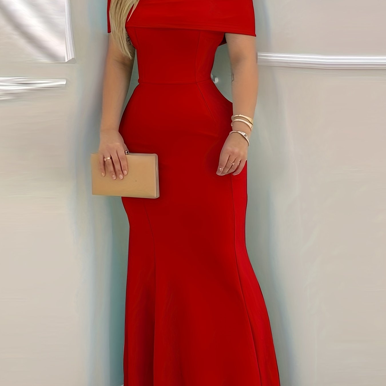 Elegant Off-Shoulder Maxi Dress