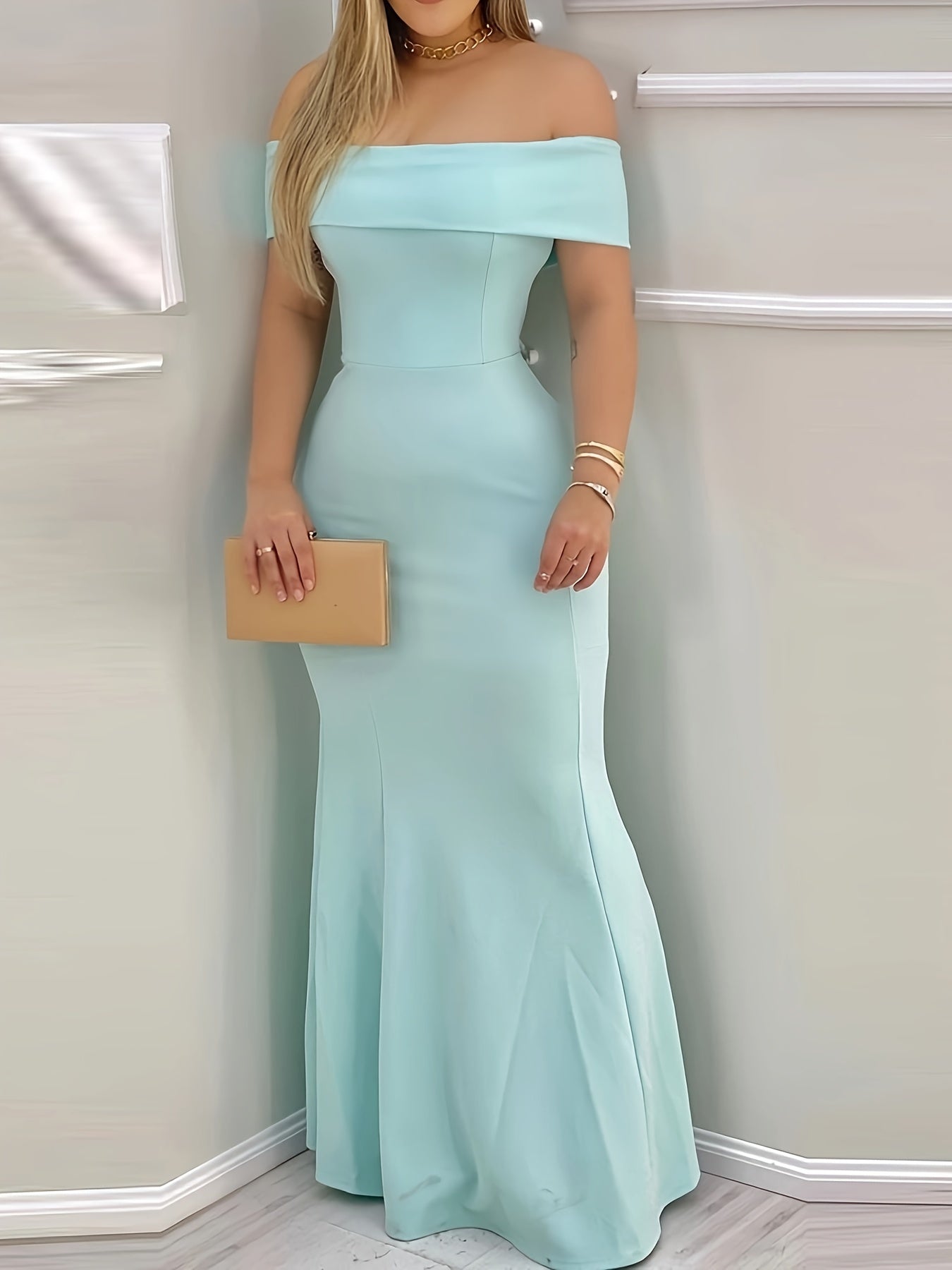Elegant Off-Shoulder Maxi Dress
