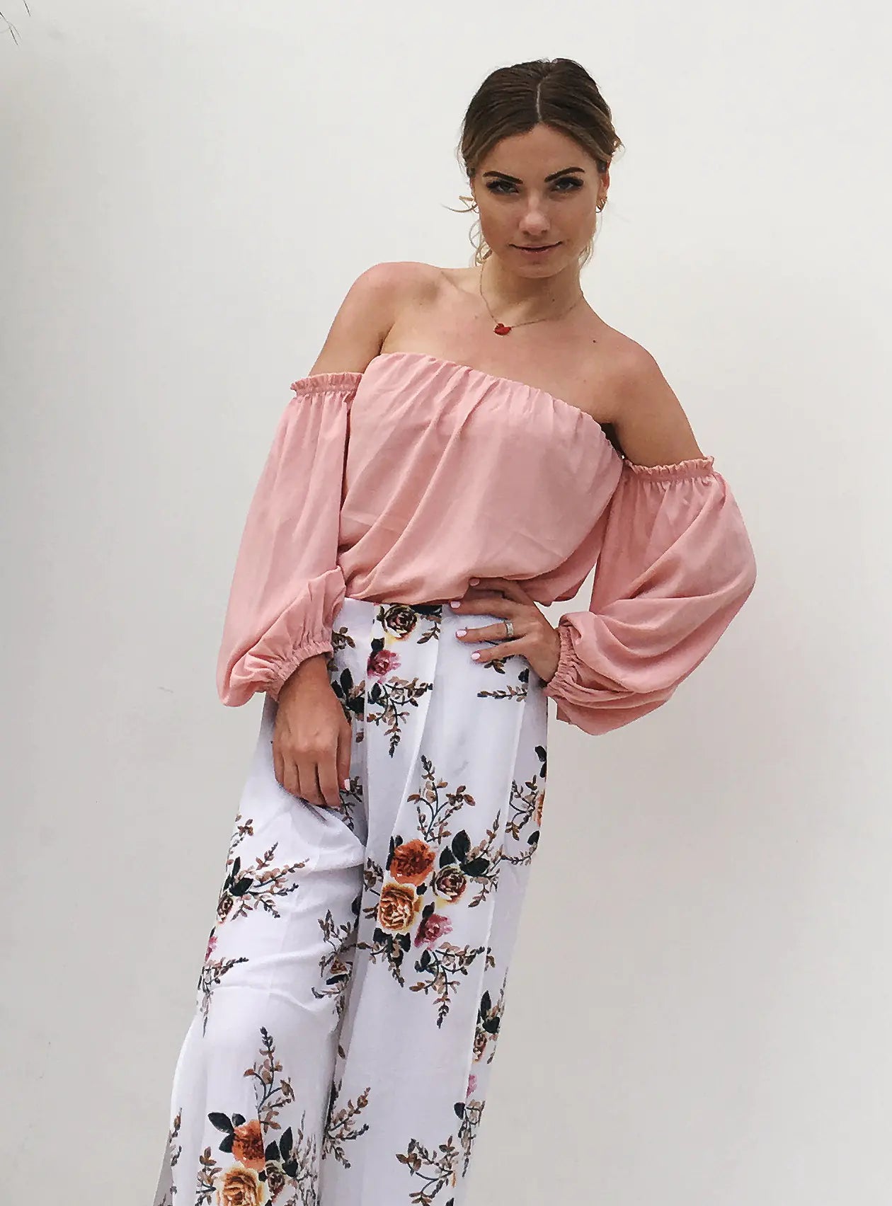 LIVA Off-Shoulder Chiffon Blouse with Lantern Sleeves