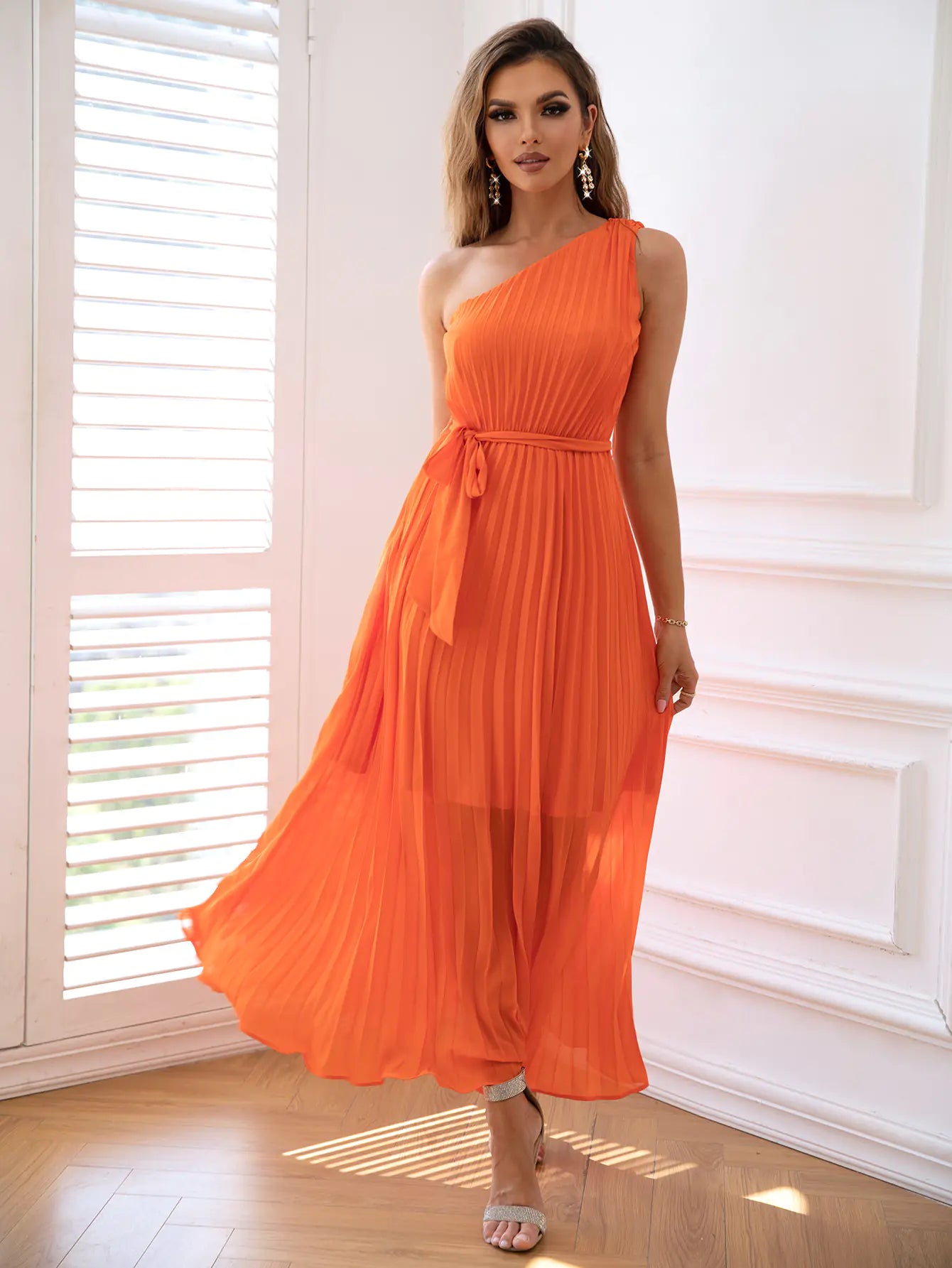 Elegant Pleated Shoulder Tie Long Dress for Women