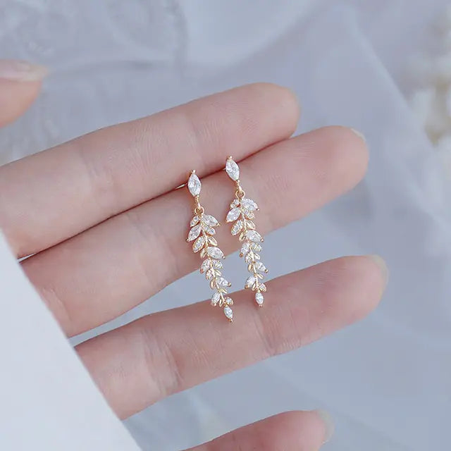 Elegant 14K Gold CZ Stud Earrings
