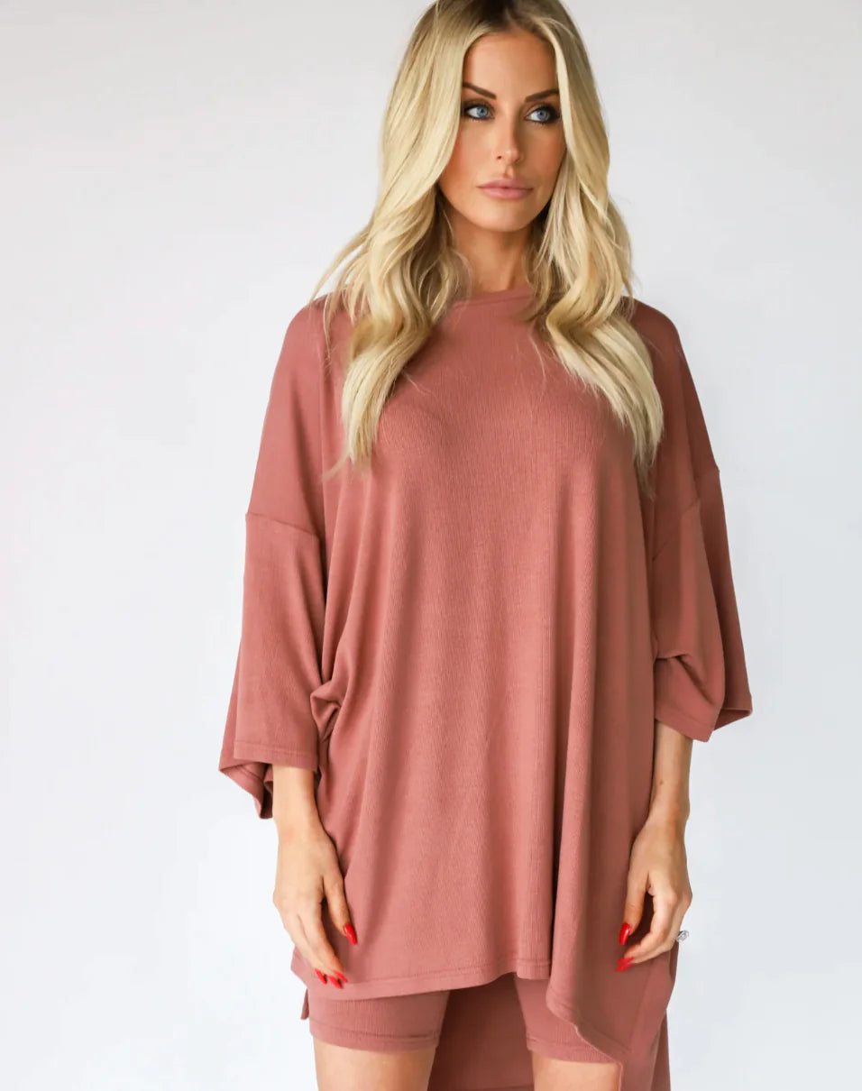 ChicEase 2 Piece Set – Effortless Style & Comfort
