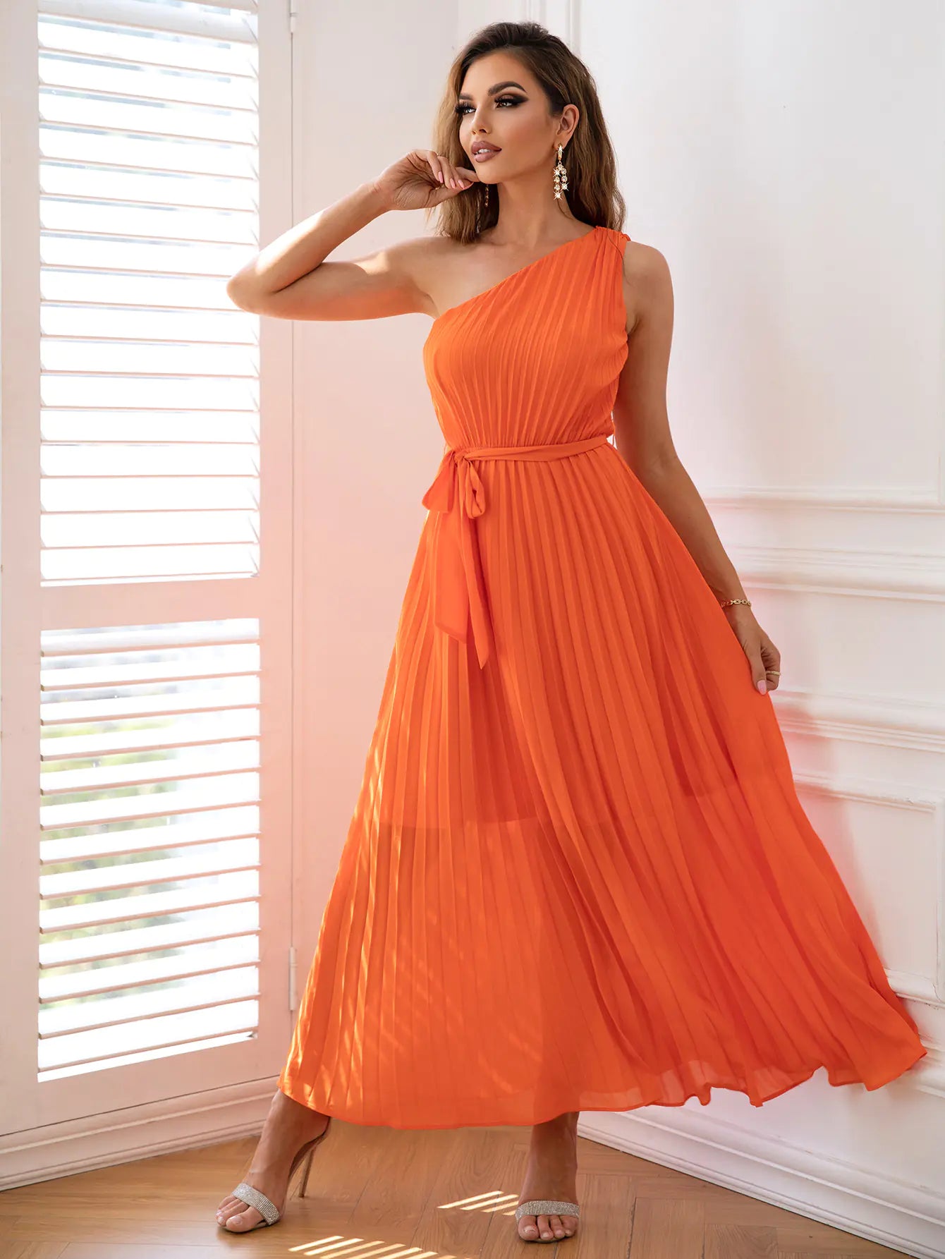 Elegant Pleated Shoulder Tie Long Dress for Women