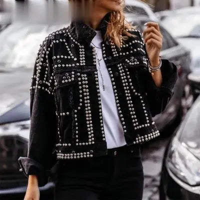Becevo Vintage-Inspired Denim Jacket